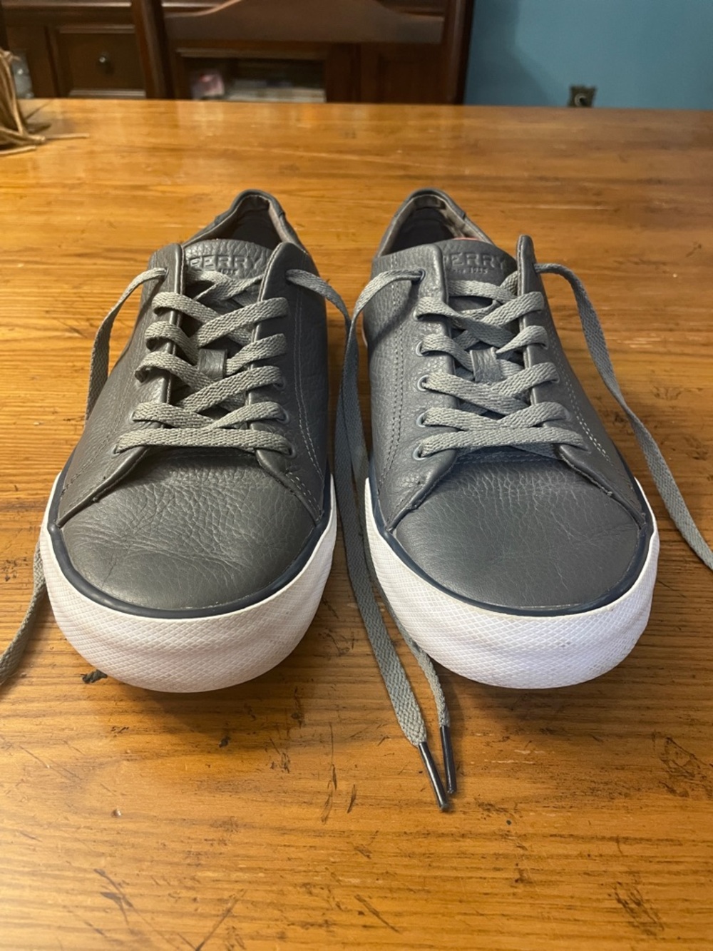 Sperry Men's Low-Top Gray Leather Sneakers with White Sole